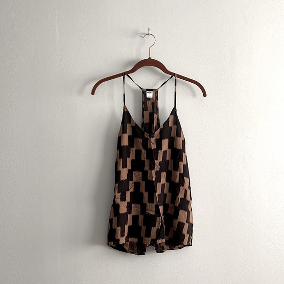 Old Navy Tops - Old Navy Size S Patterned Tank
